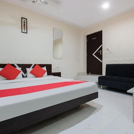 Oyo 44287 Hotel Aarav Plaza Muzaffarpur Dış mekan fotoğraf